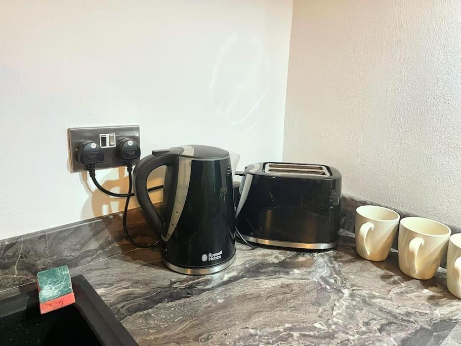Lovely 3 Bed Ground Floor Apartment Near Qe Hospital Harborne Birmingham New Ngoại thất bức ảnh
