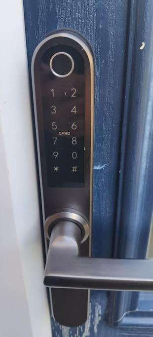 Lovely 3 Bed Ground Floor Apartment Near Qe Hospital Harborne Birmingham New Ngoại thất bức ảnh